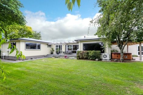 Photo of property in 172 Richmond Road, Lepperton, New Plymouth, 4373