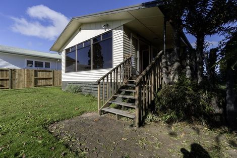 Photo of property in 99 Wordsworth Street, Leamington, Cambridge, 3432