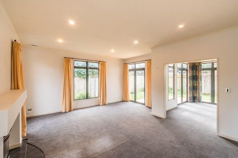 Photo of property in 9a Ake Ake Avenue, Hokowhitu, Palmerston North, 4410