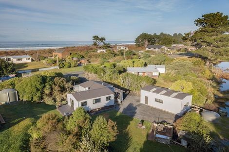 Photo of property in 110a Moturata Road, Taieri Beach, Brighton, 9091