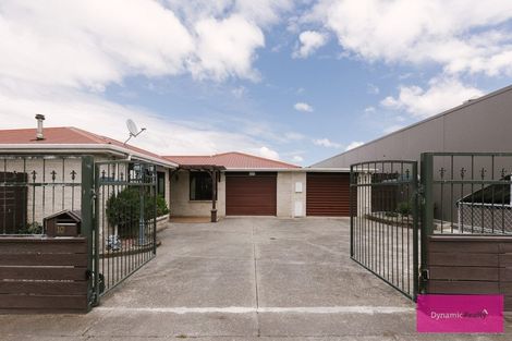 Photo of property in 10 Botanical Road, Takaro, Palmerston North, 4412
