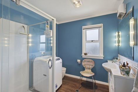Photo of property in 317 Carrington Street, Vogeltown, New Plymouth, 4310