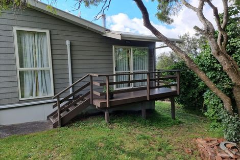 Photo of property in 27 Viewmont Drive, Harbour View, Lower Hutt, 5010