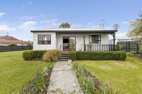 Photo of property in 15 Carlyle Road, Mosgiel, 9024
