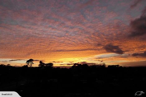 Photo of property in 64 Pacific Parade, Army Bay, Whangaparaoa, 0930