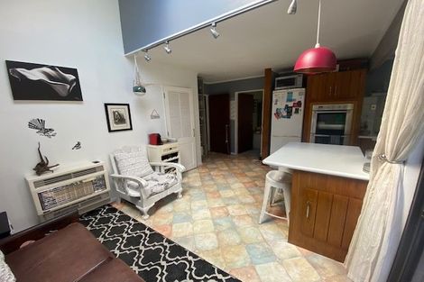 Photo of property in 70a Amapur Drive, Khandallah, Wellington, 6035