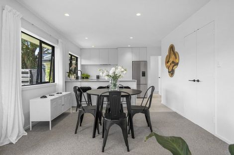 Photo of property in 54a Williams Street, Cambridge, 3434