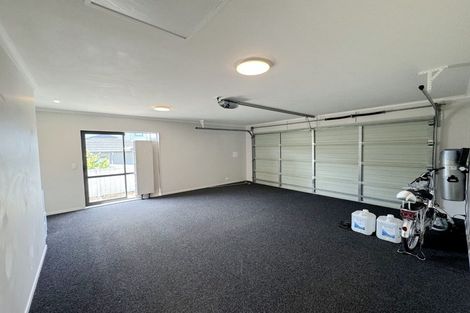Photo of property in 11 Kaimanawa Road, Karaka, Papakura, 2113