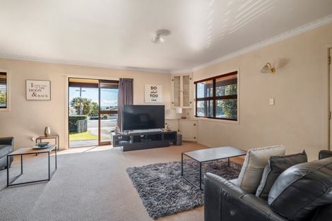 Photo of property in 17 Porikapa Road, Owhata, Rotorua, 3010