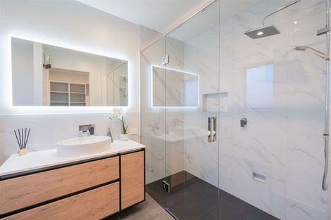 Photo of property in 70 South Arm Drive, Te Anau, 9600