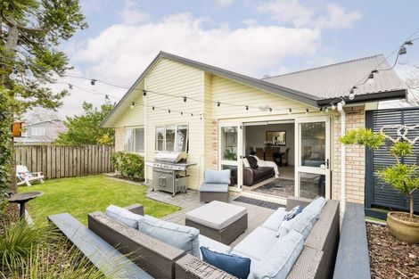 Photo of property in 86a Moore Street, Leamington, Cambridge, 3432