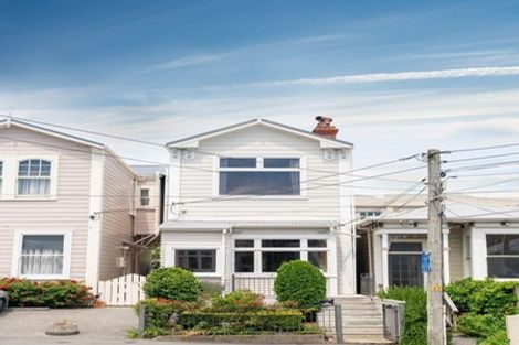 Photo of property in 16 Caroline Street, Mount Victoria, Wellington, 6011