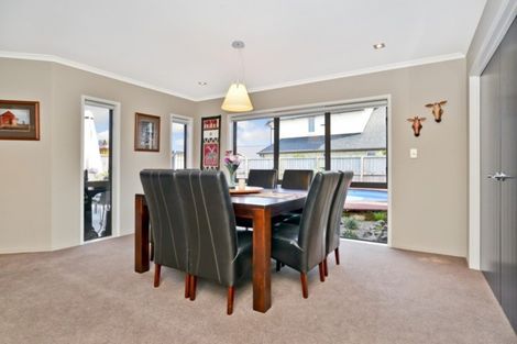 Photo of property in 15 Mosslea Court, Rototuna North, Hamilton, 3210