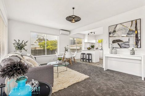 Photo of property in 2/25 Pinedale Place, Henderson, Auckland, 0610