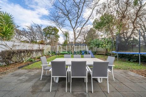 Photo of property in 35 Royal Street, Upper Hutt Central, Upper Hutt, 5018