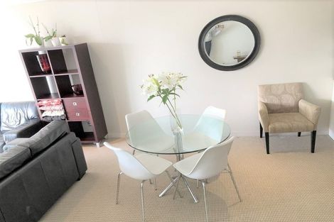 Photo of property in Portal Apartments, 1a/42 Cable Street, Te Aro, Wellington, 6011