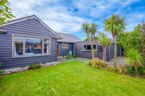 Photo of property in 6 Bellamy Avenue, New Brighton, Christchurch, 8061
