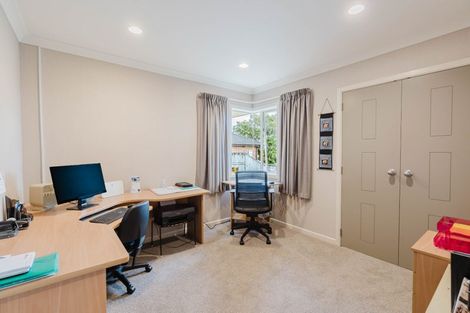 Photo of property in 10 Santiago Place, Flagstaff, Hamilton, 3210