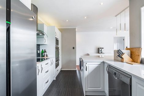 Photo of property in 9 Coastal Heights, Stillwater, Silverdale, 0993