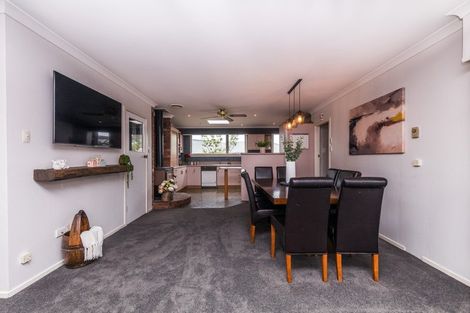 Photo of property in 398 Great North Road, Winton, 9720