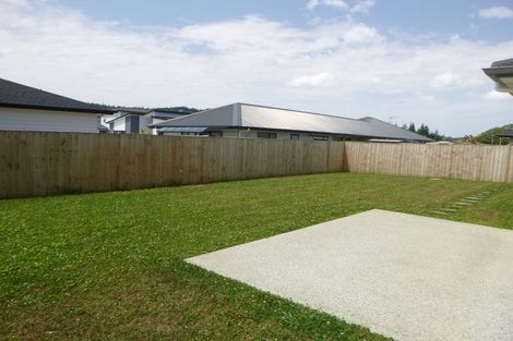 Photo of property in 120 Matua Road, Huapai, Kumeu, 0810