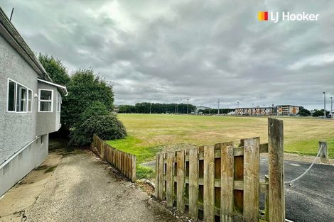 Photo of property in 111 Harbour Terrace, North Dunedin, Dunedin, 9016