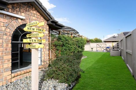 Photo of property in 10 Wakefield Place, Rototuna North, Hamilton, 3210