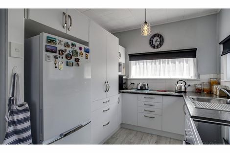 Photo of property in 11 Cameron Street, Seaview, Timaru, 7910