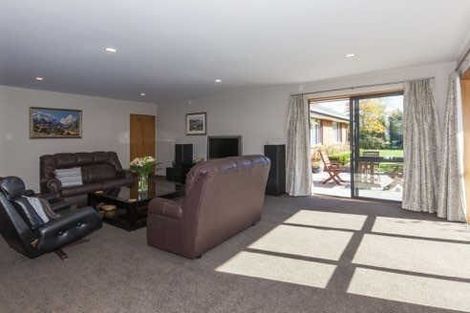 Photo of property in 5 Anglem Way, Northwood, Christchurch, 8051