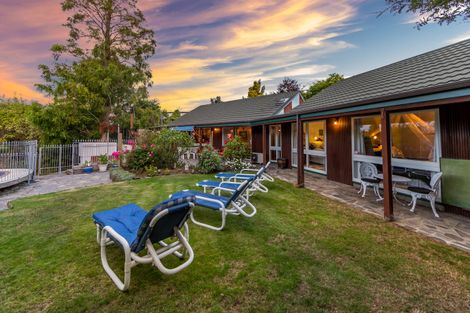 Photo of property in 22 Tuirau Place, Ilam, Christchurch, 8041