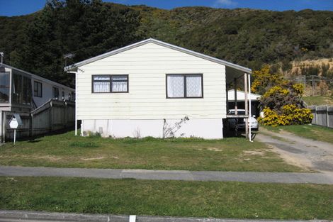 Photo of property in 58 Antrim Crescent, Wainuiomata, Lower Hutt, 5014