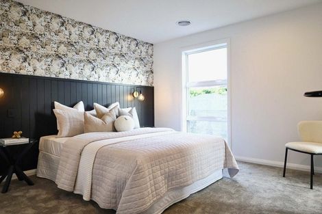 Photo of property in 92 Freedom Drive, Kelvin Grove, Palmerston North, 4470