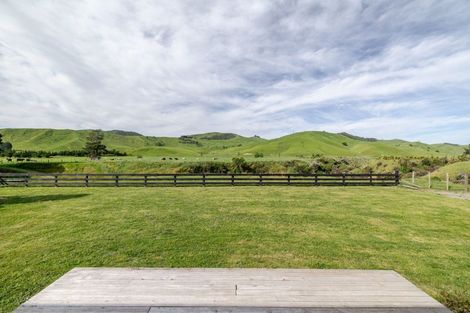 Photo of property in 423 Castle Hill Road, Alfredton, Eketahuna, 4996