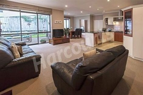 Photo of property in 115 Cyril French Drive, Flat Bush, Auckland, 2016