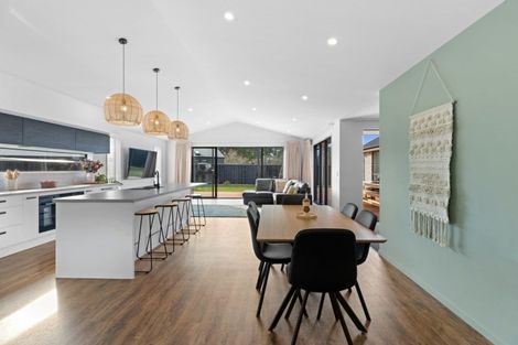 Photo of property in 39 Plover Avenue, Amberley, 7410