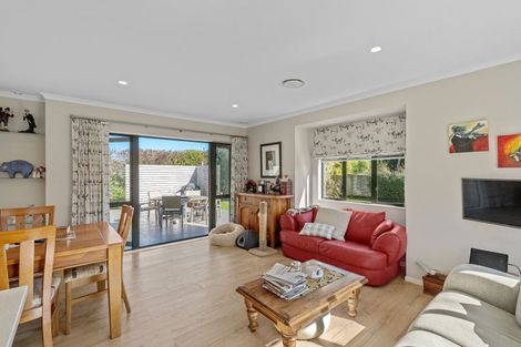 Photo of property in 6 Burnfield Way, Levin, 5510