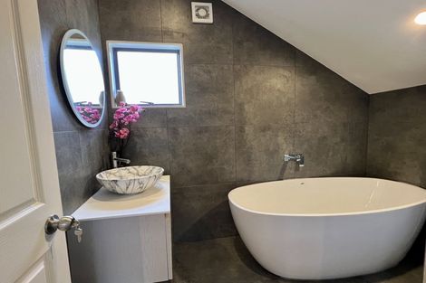 Photo of property in 2/51 John Gill Road, Shelly Park, Auckland, 2014