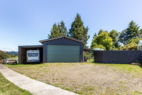 Photo of property in 52 Whakaroa Road, Kinloch, Taupo, 3385