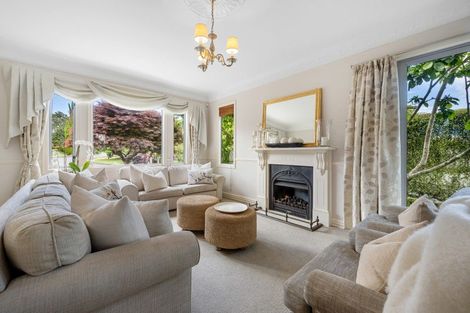 Photo of property in 33 Seymour Road, Mellons Bay, Auckland, 2014