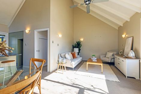 Photo of property in 42b Delaware Crescent, Russley, Christchurch, 8042