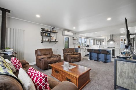 Photo of property in 35 Potaka Street, Marton, 4710