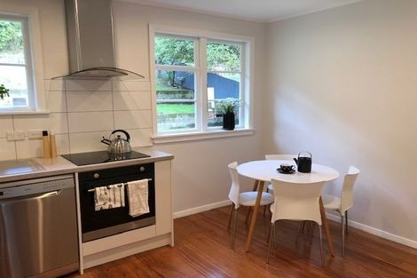 Photo of property in 52 Hay Street, Naenae, Lower Hutt, 5011