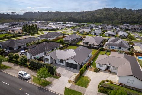 Photo of property in 202 Matua Road, Kumeu, 0810