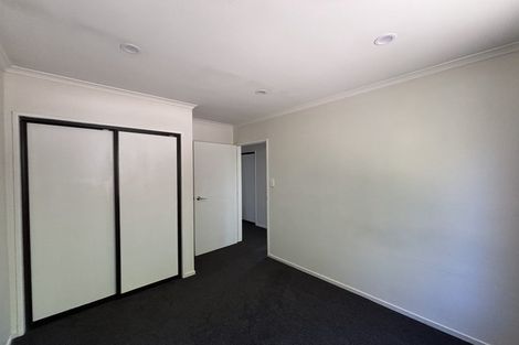 Photo of property in 1/6 Calverton Place, Halswell, Christchurch, 8025