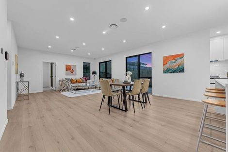 Photo of property in 16 Booker Drive, Tuakau, 2121