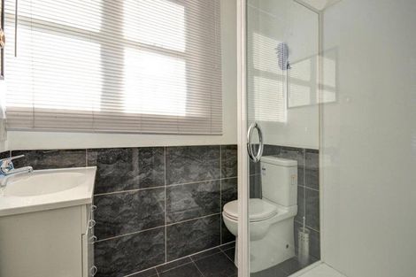 Photo of property in 6 Weaver Street, Queenstown, 9300