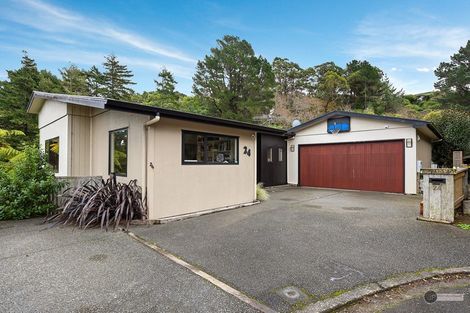 Photo of property in 22-24 Onehuka Road, Tirohanga, Lower Hutt, 5010