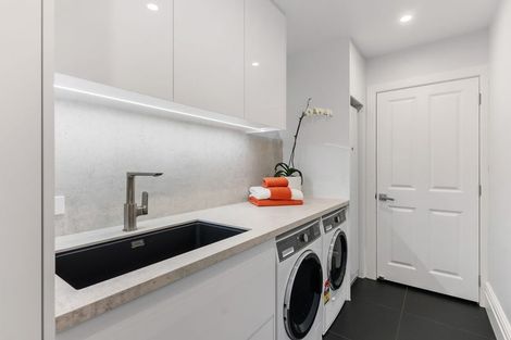 Photo of property in 18 Kowhai Street, Mount Eden, Auckland, 1024