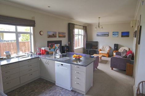 Photo of property in 2 Elizabeth Street, Gore, 9710