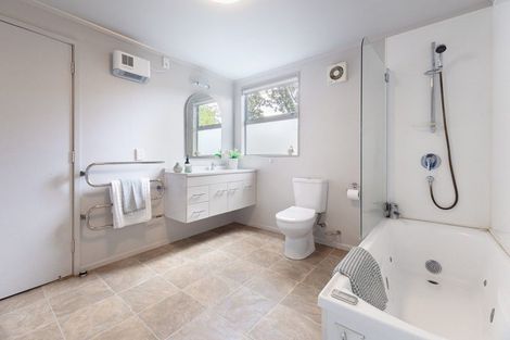 Photo of property in 6 Menin Road, Raumati South, Paraparaumu, 5032